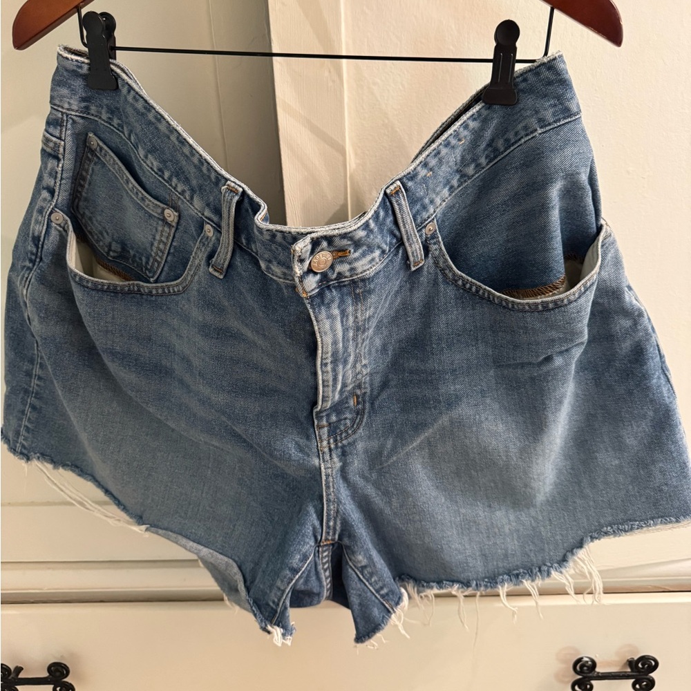 Madewell Mom Jean Shorts